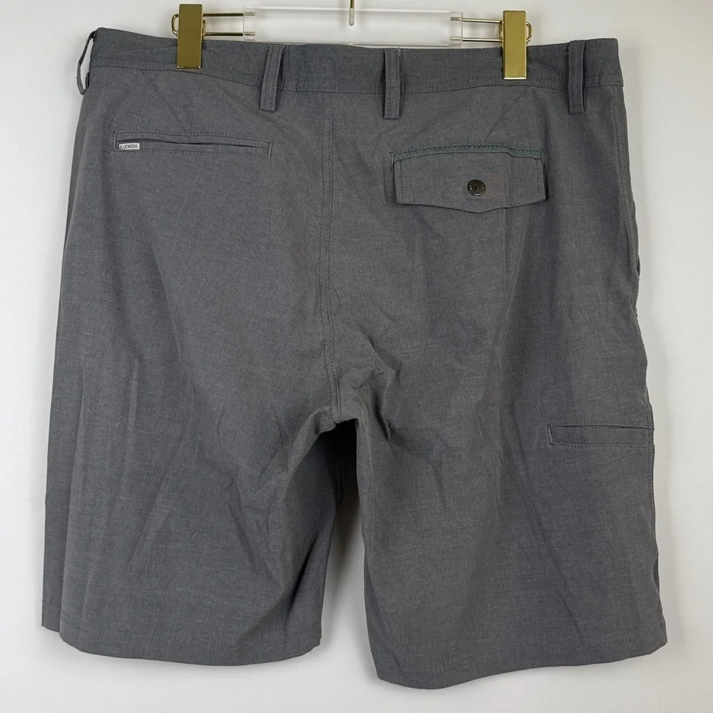 Linksoul Golf Shorts Men’s Gray Performance Stretch Fabric Size 36